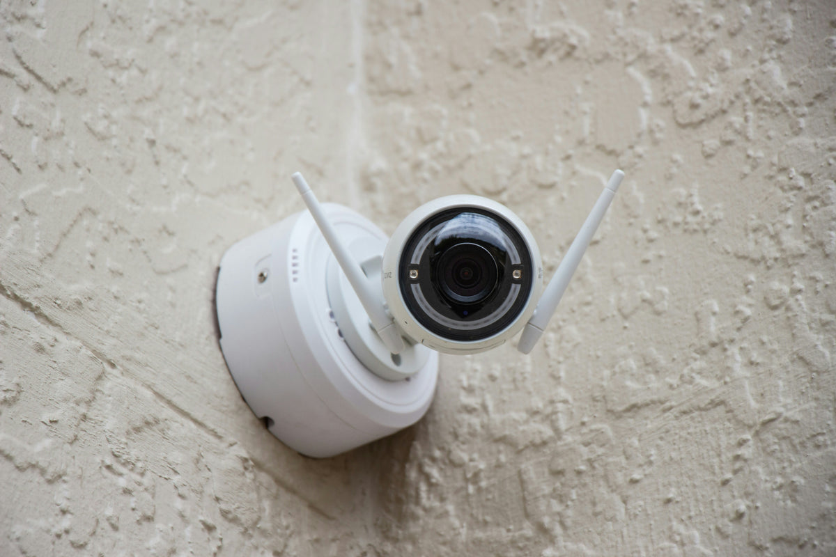 360° 2K Pan-Tilt Smart Security Camera with Color Night Vision